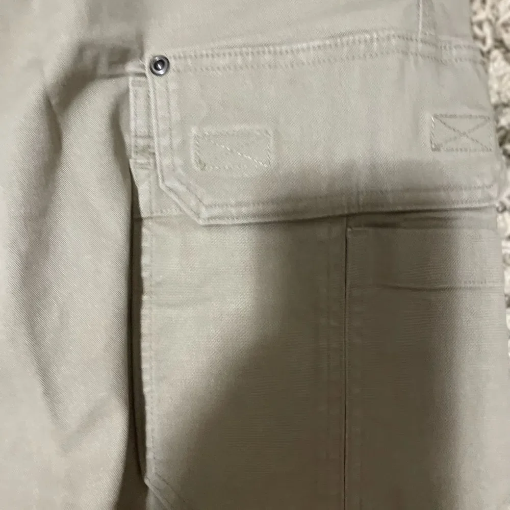 Duluth Trading Co. Flex Fire Hose Beige Cargo Shorts 11" Relaxed Fit Men's Sz 38 - Picture 2 of 6